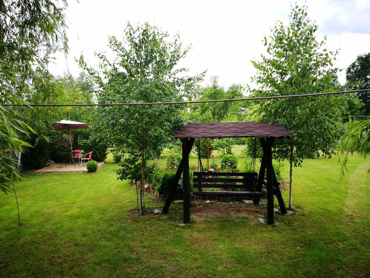 Pensiunea Ramona Carpinisu Exterior photo